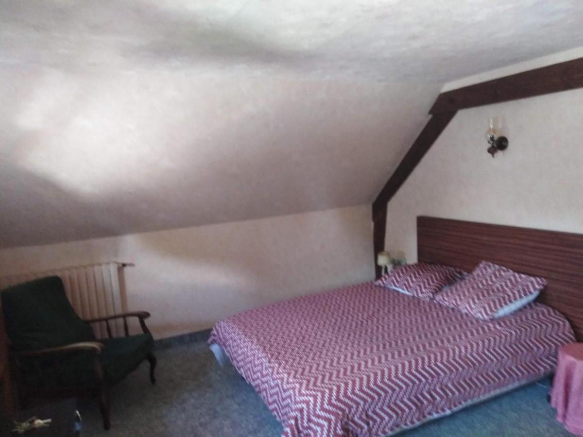Etoile Hotel Questembert Buitenkant foto